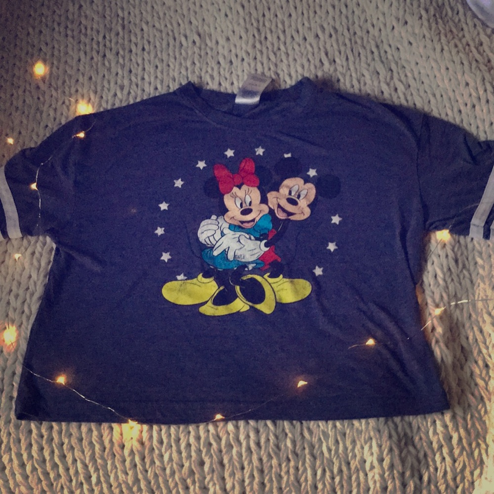 a blue crop top shirt with Minnie and Mickey.